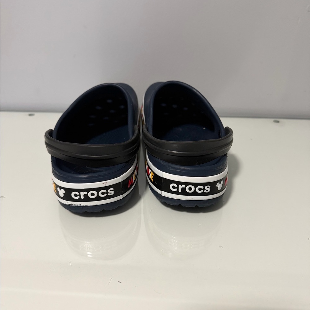 CROCS Navy Mickey Mouse Clogs Men 10/ Women 12 - Picture 6 of 8